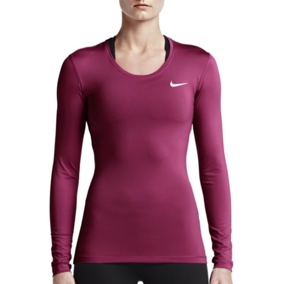 Nike Tops - NIKE PRO Long Sleeve Top SMALL Nike Tops - NIKE PRO Long Sleeve Top SMALL